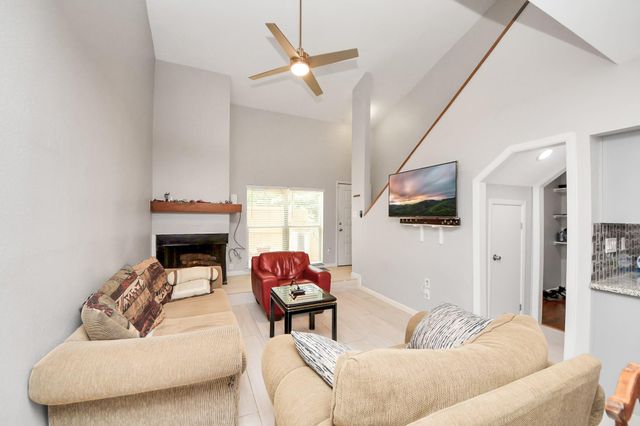 9447 Pagewood Lane 9447, Houston, TX 77063