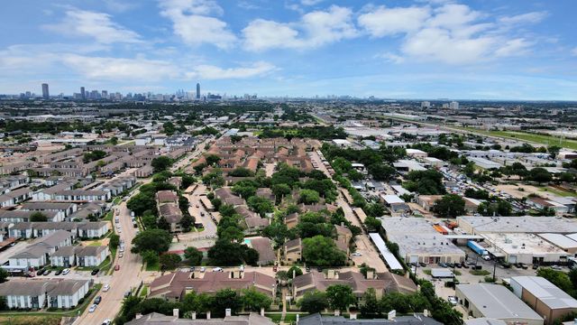 9447 Pagewood Lane 9447, Houston, TX 77063