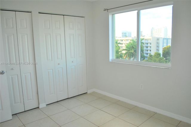 816 NW 11th St 801, Miami, FL 33136