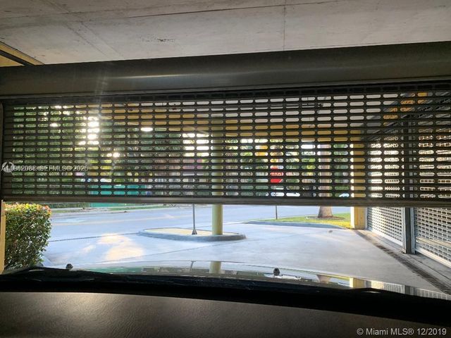 816 NW 11th St 801, Miami, FL 33136