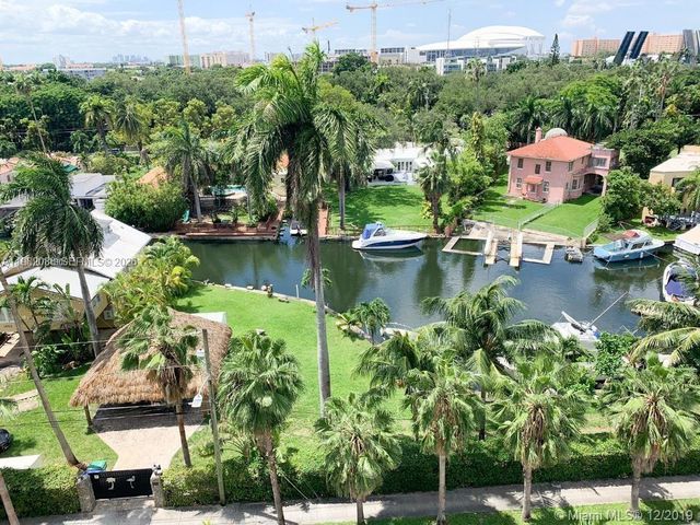 816 NW 11th St 801, Miami, FL 33136