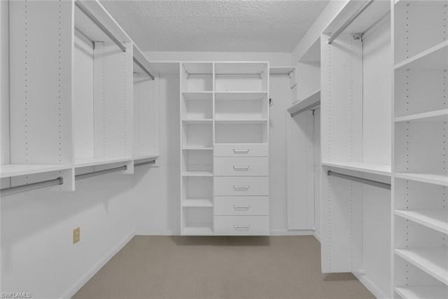 222 Harbour DR 403, Naples, FL 34103
