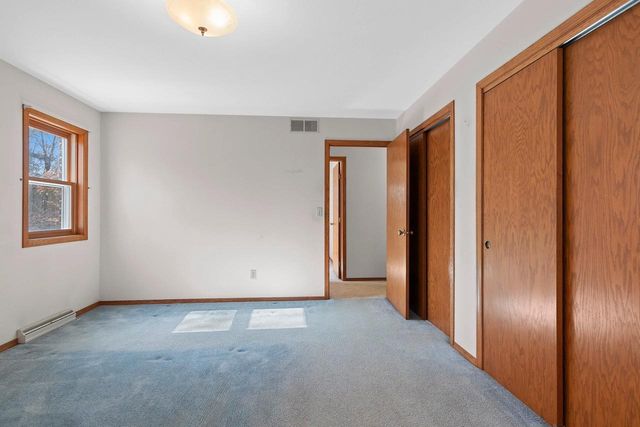 3448 BLACKBERRY LANE, Green Bay, WI 54313