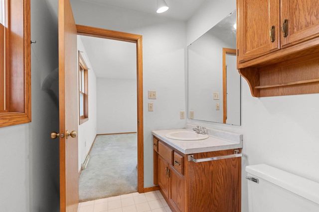 3448 BLACKBERRY LANE, Green Bay, WI 54313