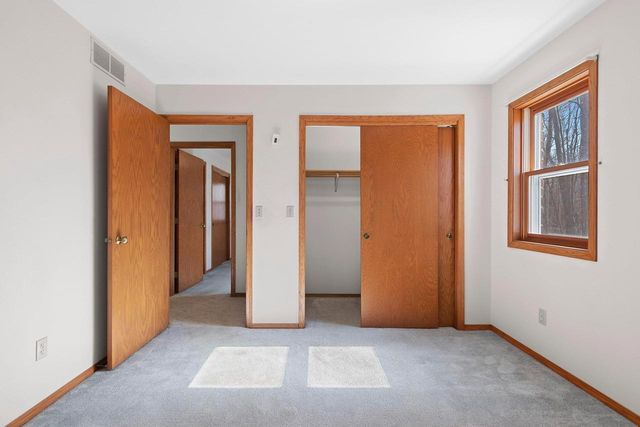 3448 BLACKBERRY LANE, Green Bay, WI 54313