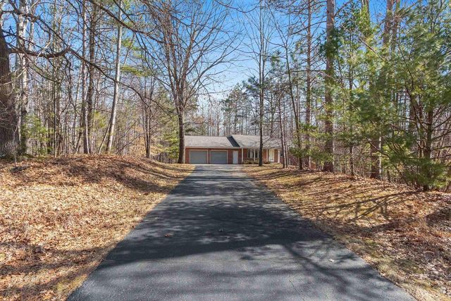 3448 BLACKBERRY LANE, Green Bay, WI 54313