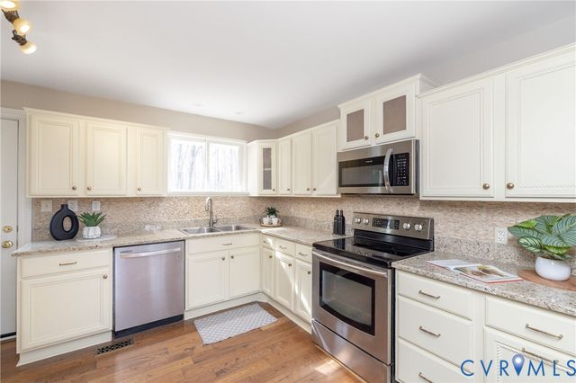 12666 Fawn Ln, Goochland, VA 23233