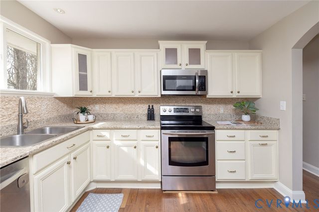 12666 Fawn Ln, Goochland, VA 23233