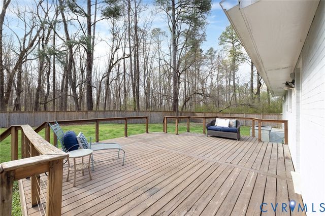 12666 Fawn Ln, Goochland, VA 23233