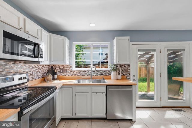 717 WAGNER FARM RD, Millersville, MD 21108