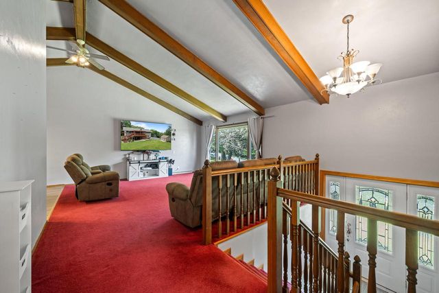 N6064 Lyons ROAD, Burlington, WI 53105