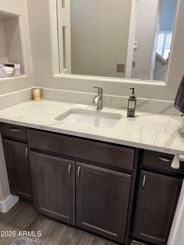 7445 E EAGLE CREST Drive 1064, Mesa, AZ 85207