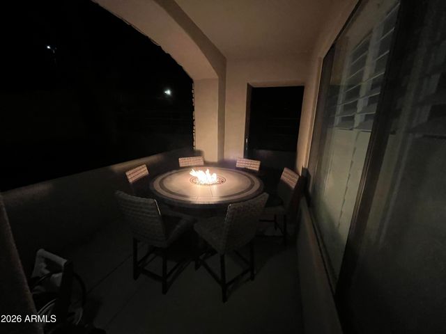 7445 E EAGLE CREST Drive 1064, Mesa, AZ 85207