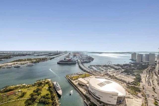 900 Biscayne Blvd 6205, Miami, FL 33132