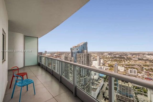 900 Biscayne Blvd 6205, Miami, FL 33132