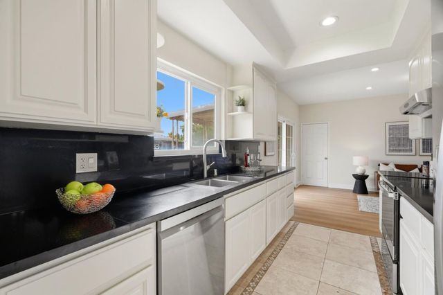 10530 N Portal Avenue, Cupertino, CA 95014