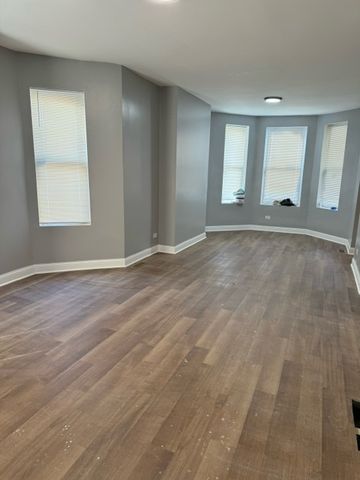 5719 S Loomis Boulevard, Chicago, IL 60636