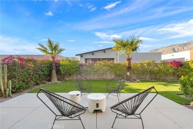 761 Nugget Lane, Palm Springs, CA 92262