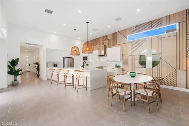 761 Nugget Lane, Palm Springs, CA 92262