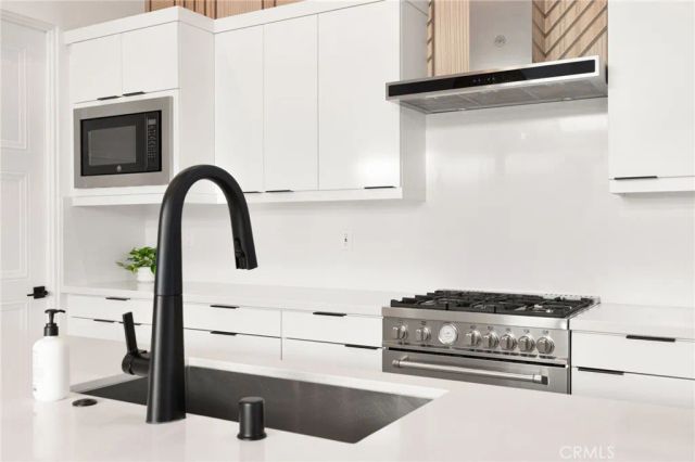 761 Nugget Lane, Palm Springs, CA 92262