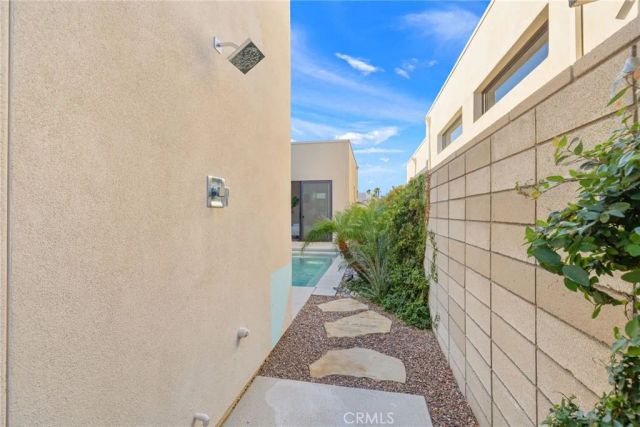 761 Nugget Lane, Palm Springs, CA 92262