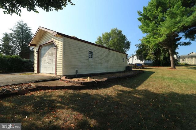 119 SHOEMAKER AVE, Bellefonte, PA 16823