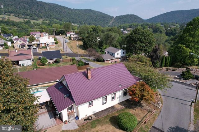 119 SHOEMAKER AVE, Bellefonte, PA 16823