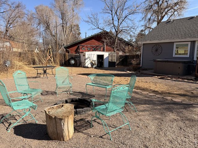 1363 W 6th St, Loveland, CO 80537