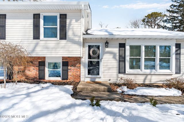 206 Pheasant Hollow Drive, Lanoka Harbor, NJ 08734