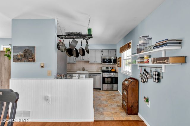 206 Pheasant Hollow Drive, Lanoka Harbor, NJ 08734