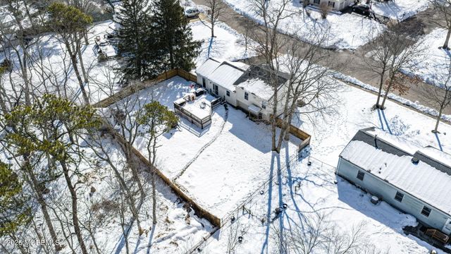 206 Pheasant Hollow Drive, Lanoka Harbor, NJ 08734