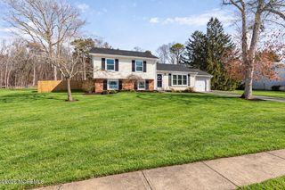 206 Pheasant Hollow Drive, Lanoka Harbor, NJ 08734