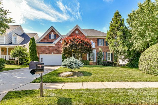 16829 Hampton Trace Road, Huntersville, NC 28078