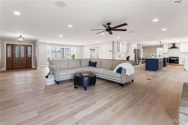 4344 Iron Mountain Bluff, Arnold, MO 63010