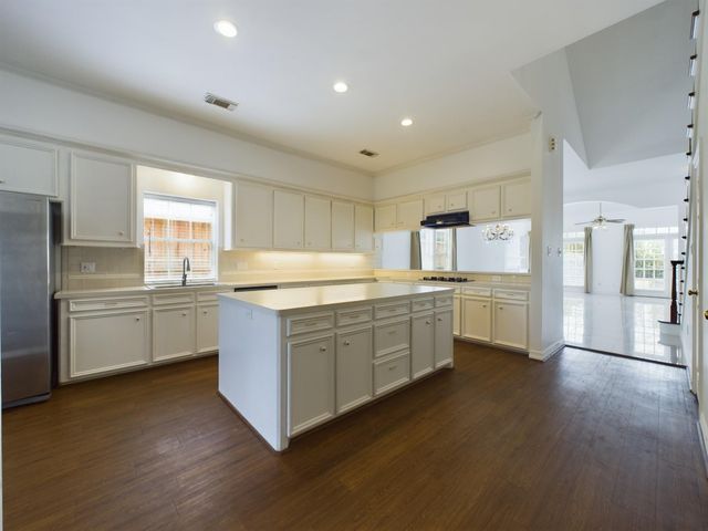 5627 Winsome Lane A, Houston, TX 77057