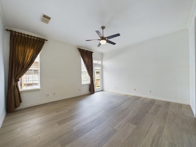 5627 Winsome Lane A, Houston, TX 77057