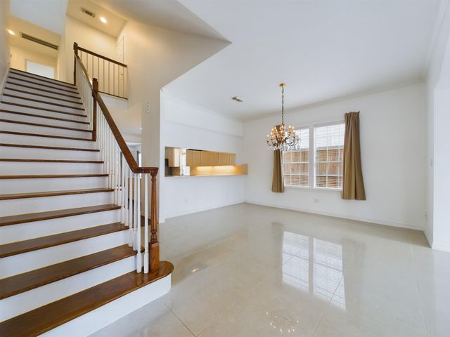 5627 Winsome Lane A, Houston, TX 77057