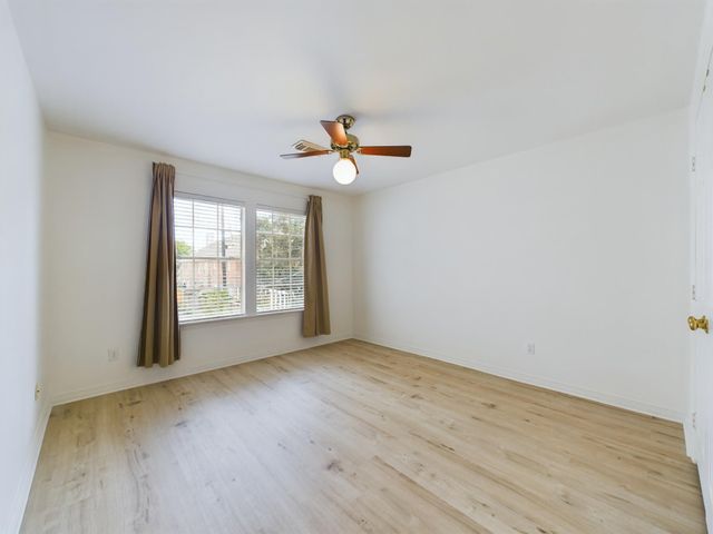 5627 Winsome Lane A, Houston, TX 77057