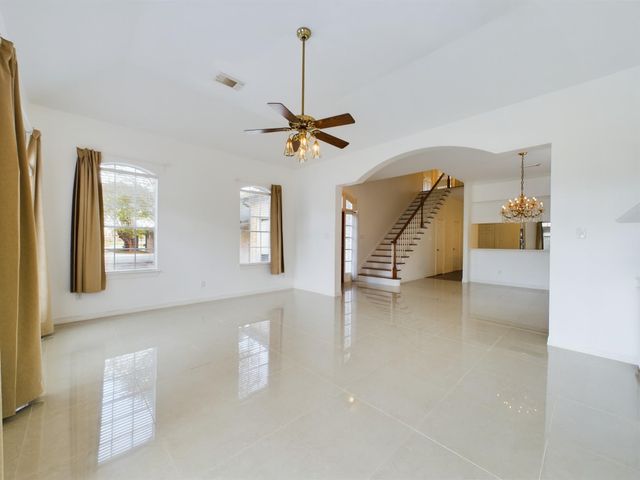 5627 Winsome Lane A, Houston, TX 77057