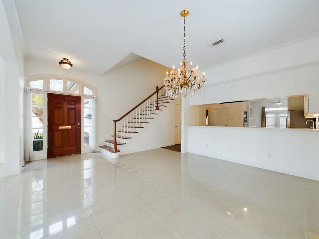 5627 Winsome Lane A, Houston, TX 77057