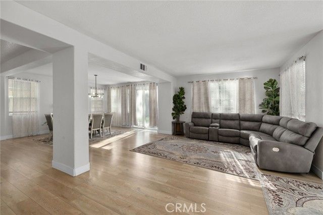 12 Plaza Avila, Lake Elsinore, CA 92532