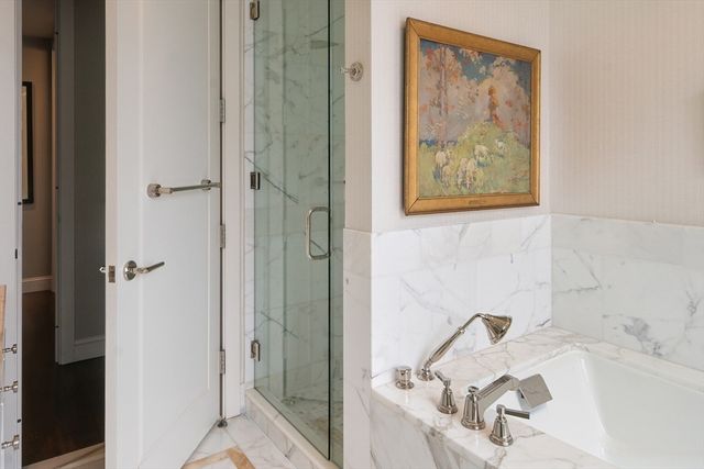 400 Stuart St 20A, Boston, MA 02116