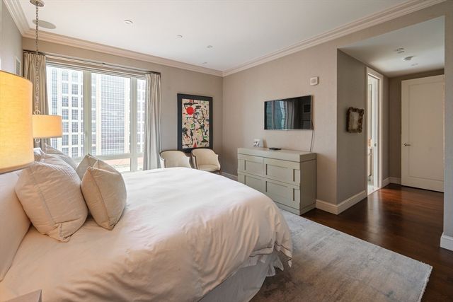 400 Stuart St 20A, Boston, MA 02116