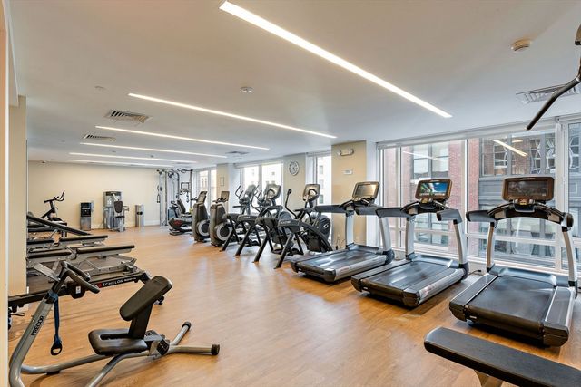 400 Stuart St 20A, Boston, MA 02116