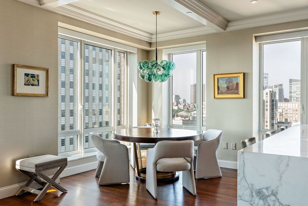 400 Stuart St 20A, Boston, MA 02116
