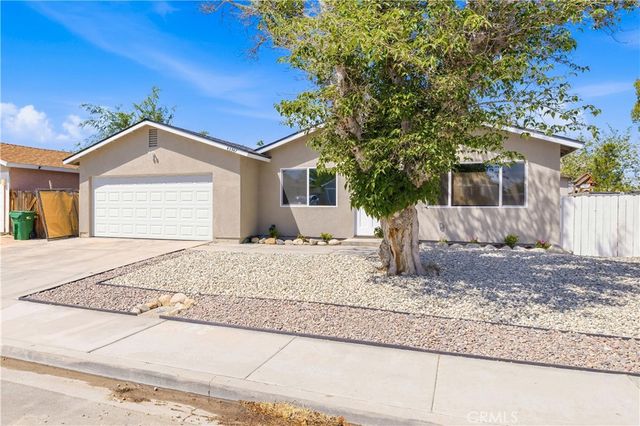 43347 Echard, Lancaster, CA 93536