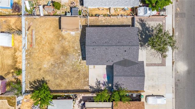 43347 Echard, Lancaster, CA 93536