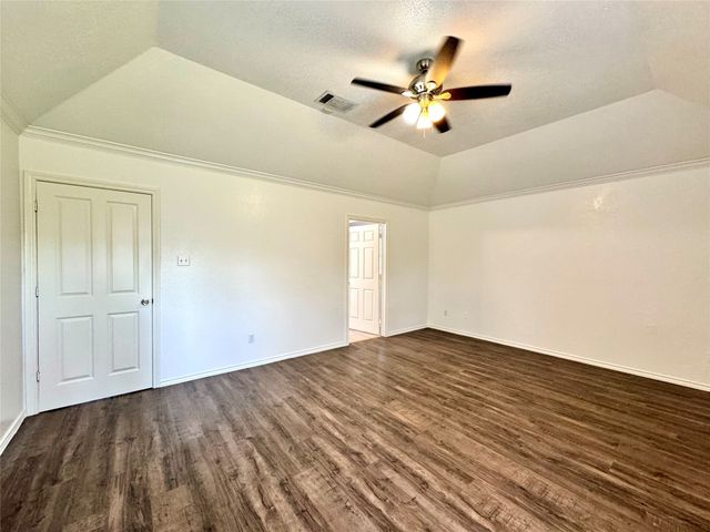 3614 Parkmead Drive, Arlington, TX 76014