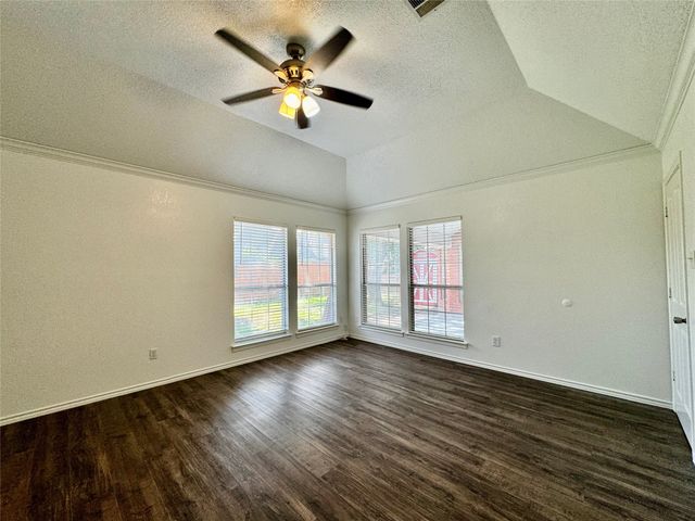 3614 Parkmead Drive, Arlington, TX 76014