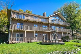 5611 S Kurtz ROAD, Hales Corners, WI 53130